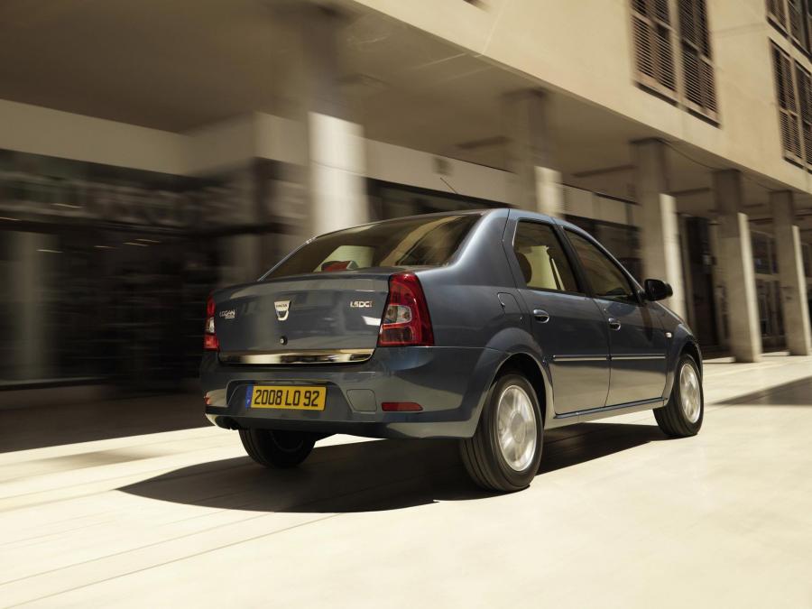  Dacia Logan 2008 года  (фото 67 из 81)
